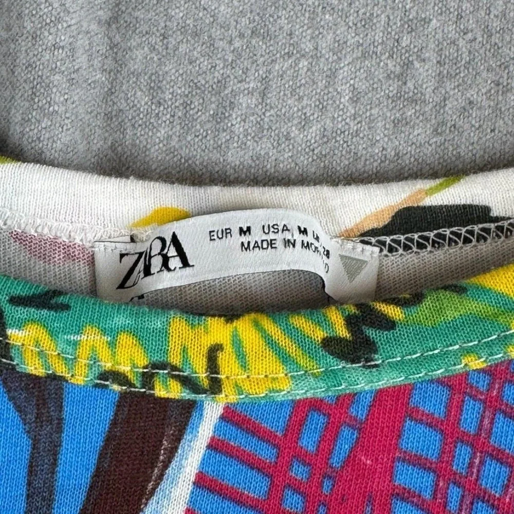 Zara short sleeve fun print cropped top M - Picture 2 of 8